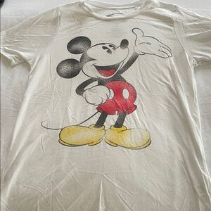 Disney White Graphic Tee